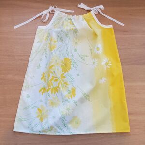 Girl's Vintage 70s Yellow Floral Dress